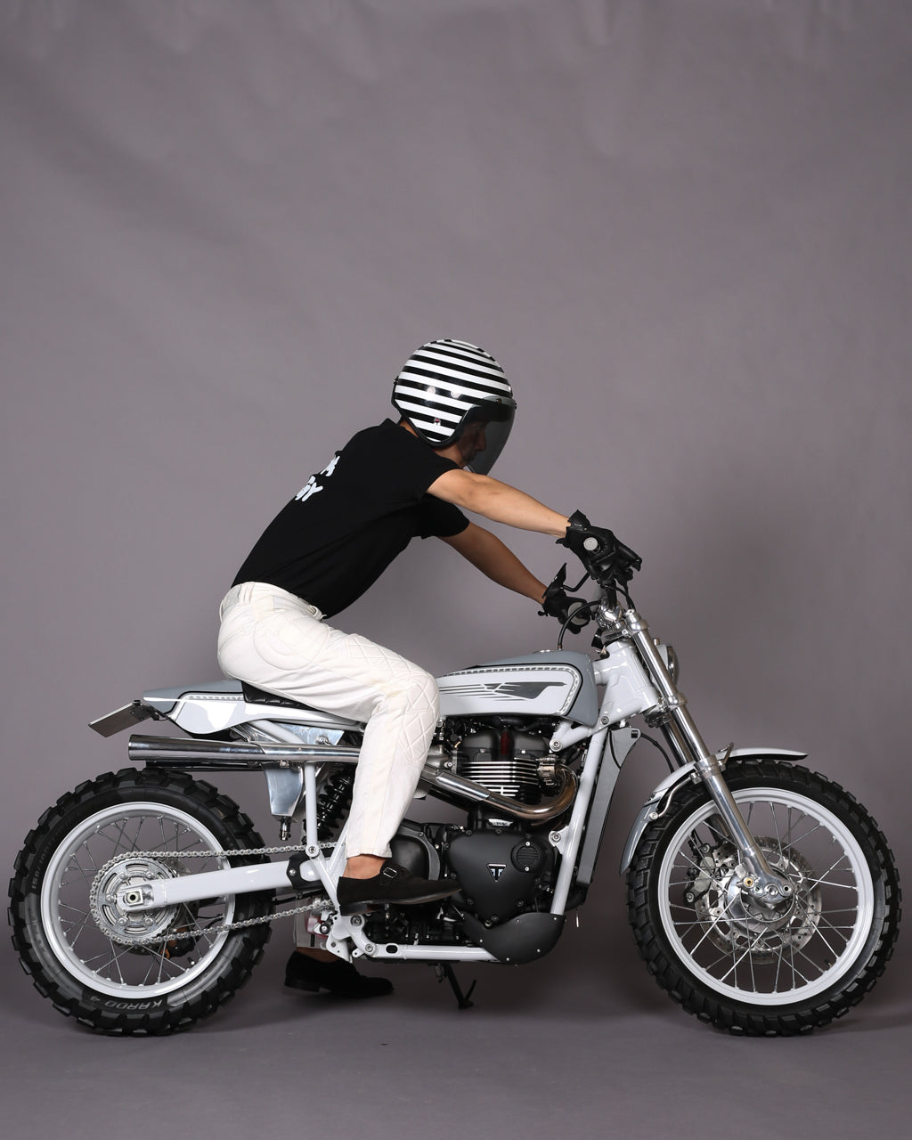 1966 MX WIDE WHITE